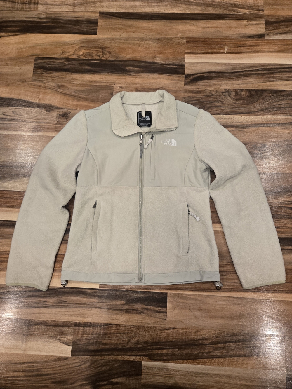 The North Face Women’s Light Beige Fleece Jacket